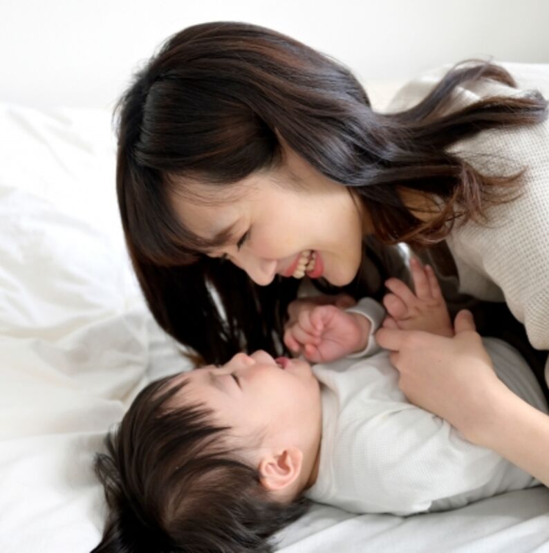 4211998_s